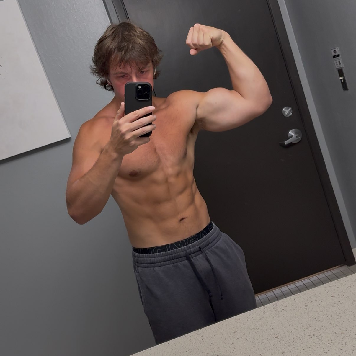 Jonny Dassow's avatar