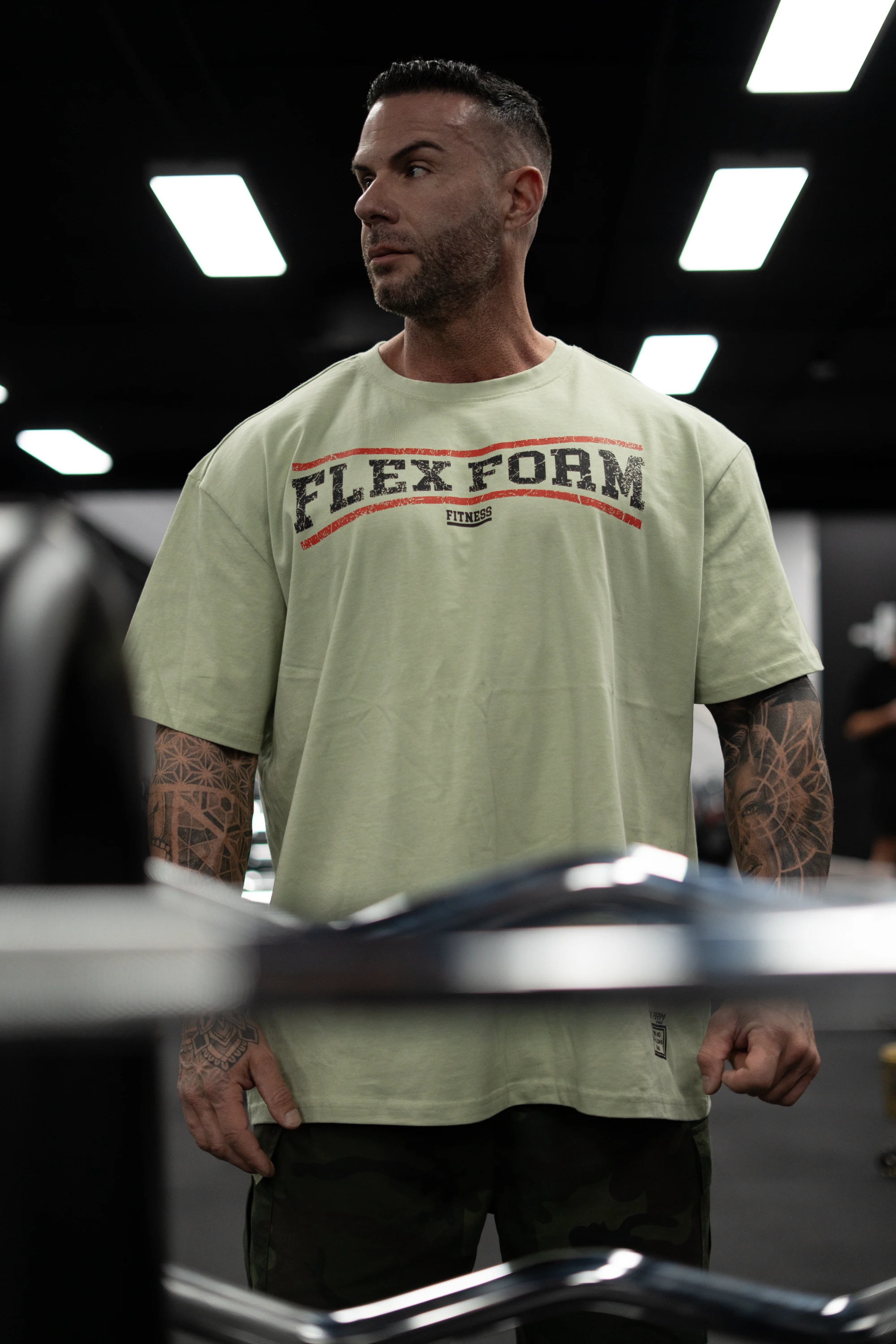 T-Shirt OVERSIZE THAT IS STRENGTH Men - Vista 3