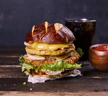 DOUBLE CHICKEN BURGER