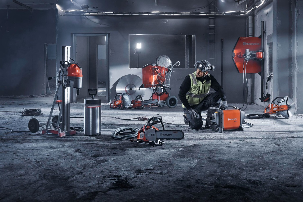 Husqvarna Construction Products logo