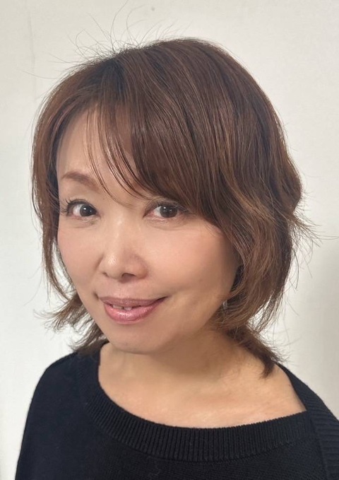 目黒、品川、世田谷、渋谷、港区、お伺いできます。ワンちゃん、ネコちゃんのシッティング以外に、パピー、キティのお部屋での安全なお遊び。シニア犬の見守り。小型犬3頭までの散歩承ります。日に数回の訪問、長時間のケアなどもご相談ください。