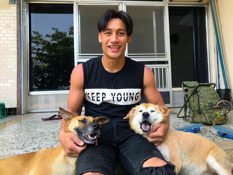 照顧狗狗15年經驗，非常喜歡狗狗春節期間也可 - Description 1