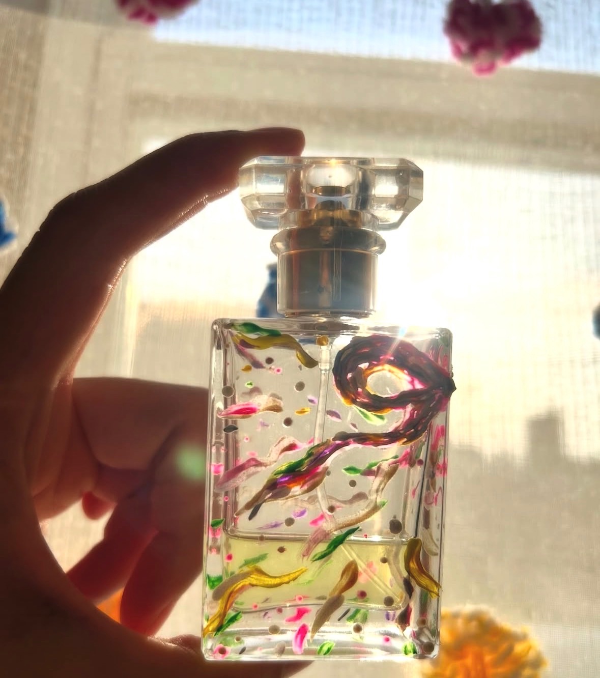 Scent & Perfume