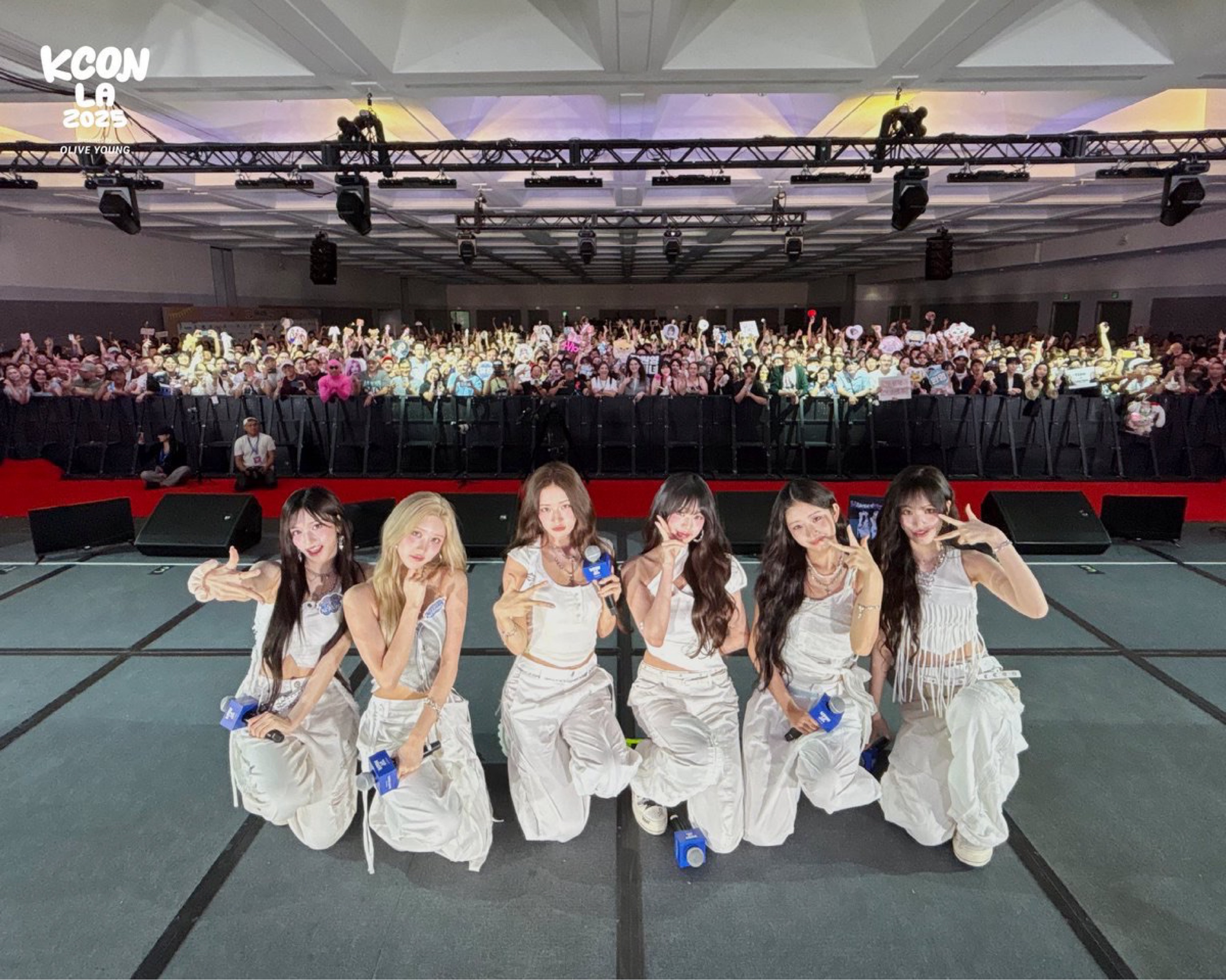 KCON LA 2025 - MEET & GREET - IVE