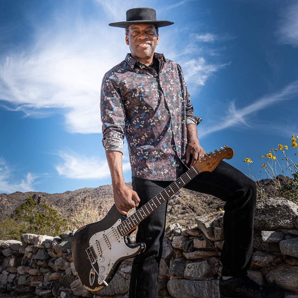 Carvin Jones: Fender Gallery Benefit Concert