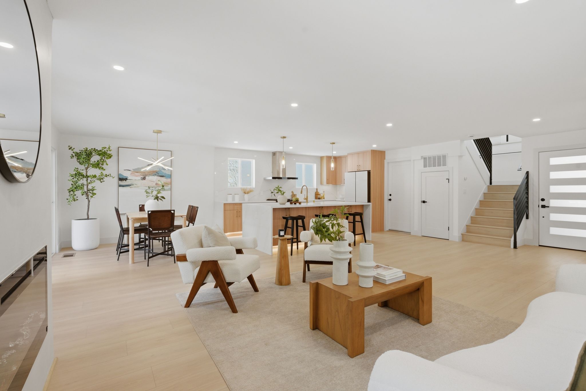 276_dennis_dr_interior_exterior_photos_012