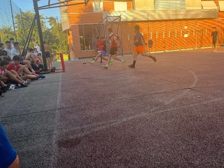 La combi Completa gana y sufre 