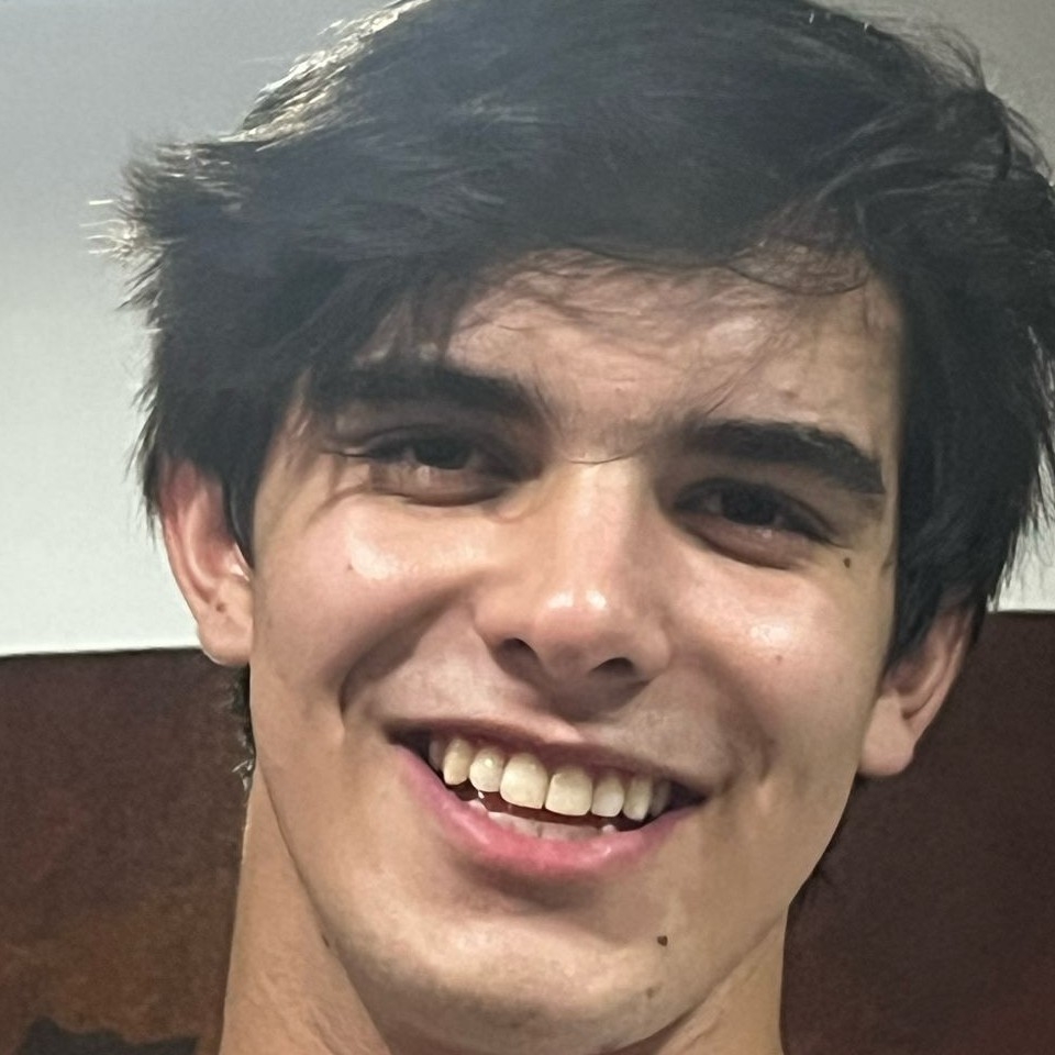 EMILIANO GREENHAM GÓMEZ