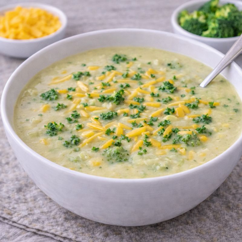 Mild broccolisuppe med ost