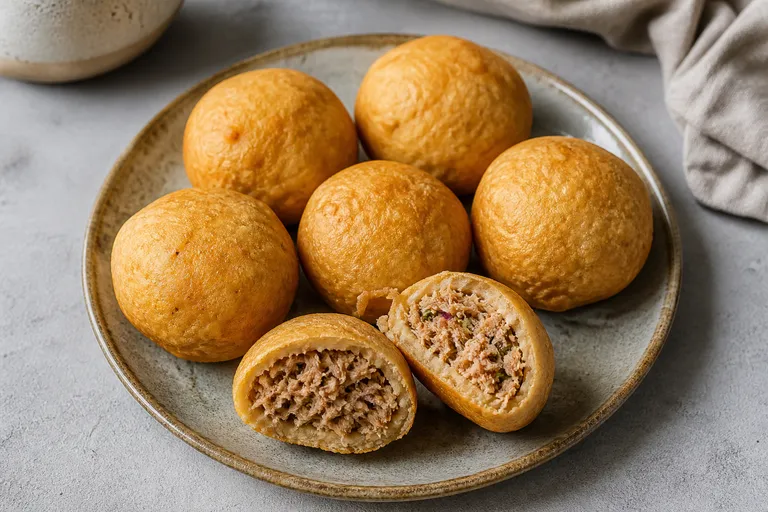 Gulha – maledivische Thunfisch-Gebäckbällchen (Hedhikaa)