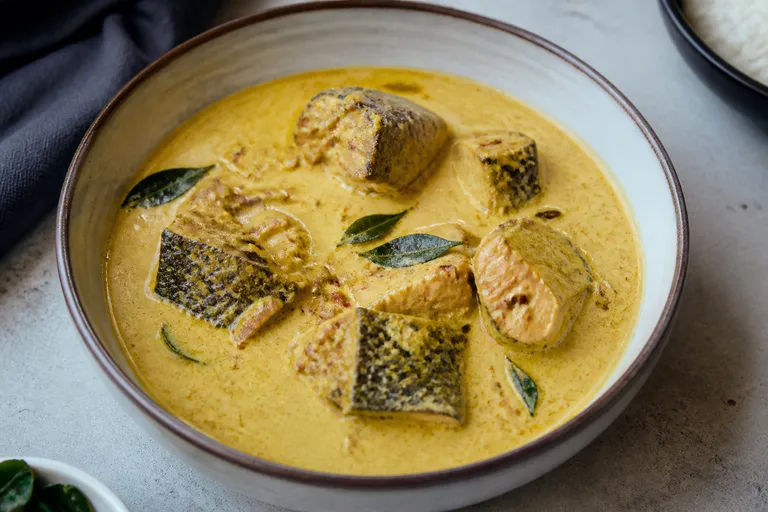 Mas Riha – maledivisches Kokosnuss-Fischcurry
