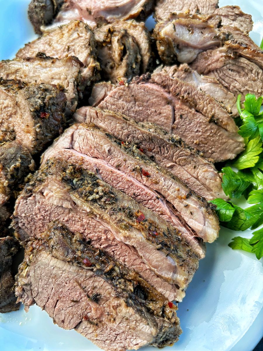 Oven-Roasted Boneless Leg of Lamb with Pan Gravy
