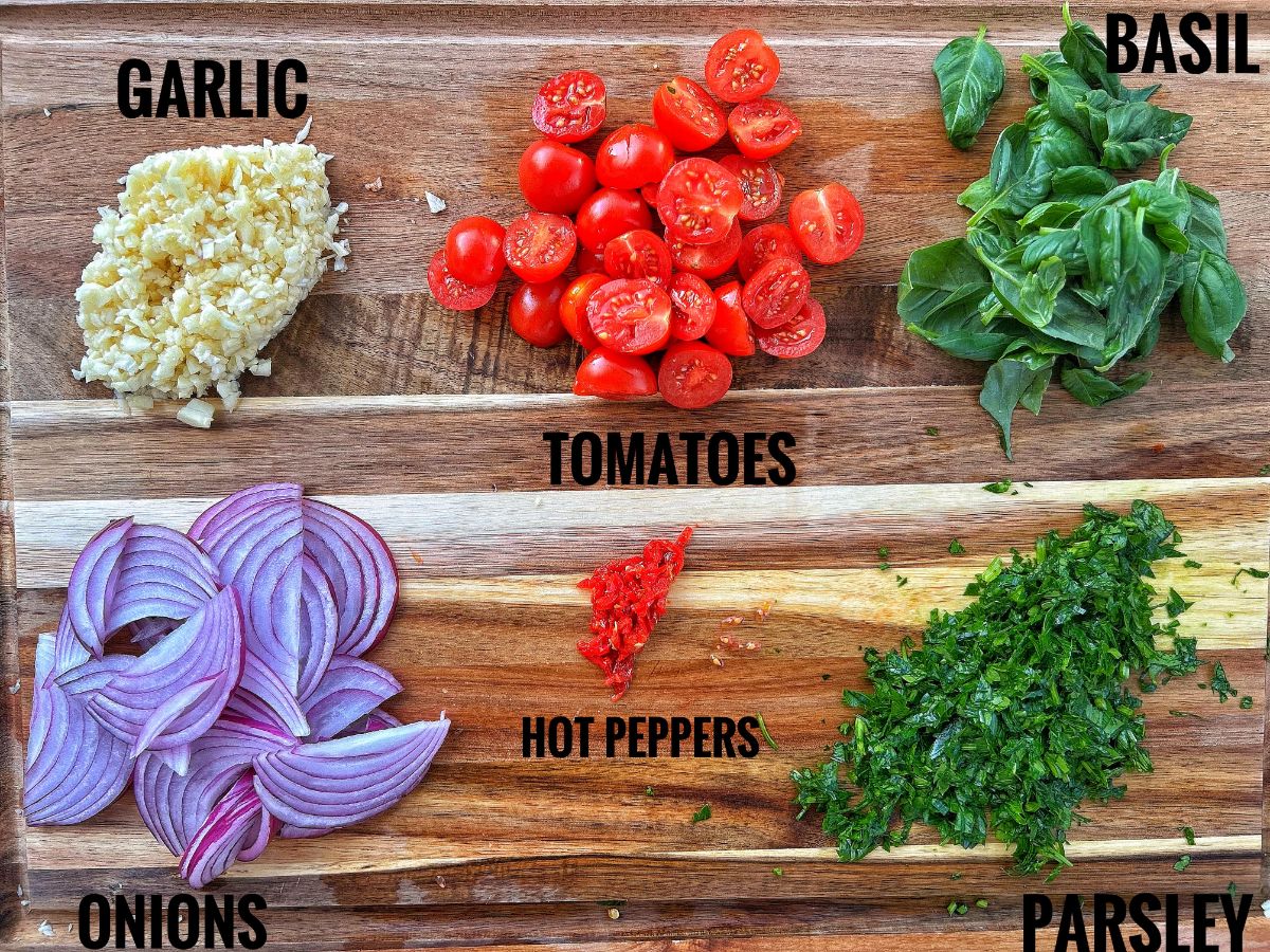 Spicy Shrimp Pasta with Garlic and Tomatoes (Easy Weeknight Recipe)