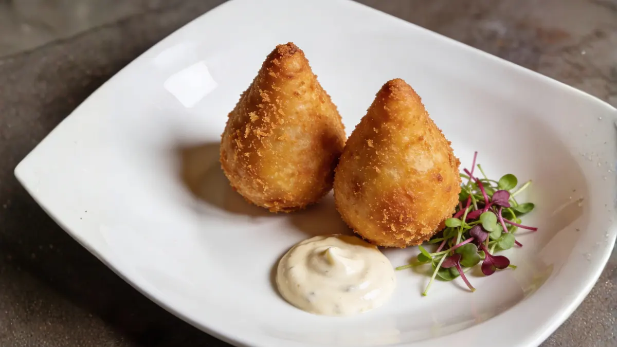 2x1 Coxinha de Frango en + que delicia