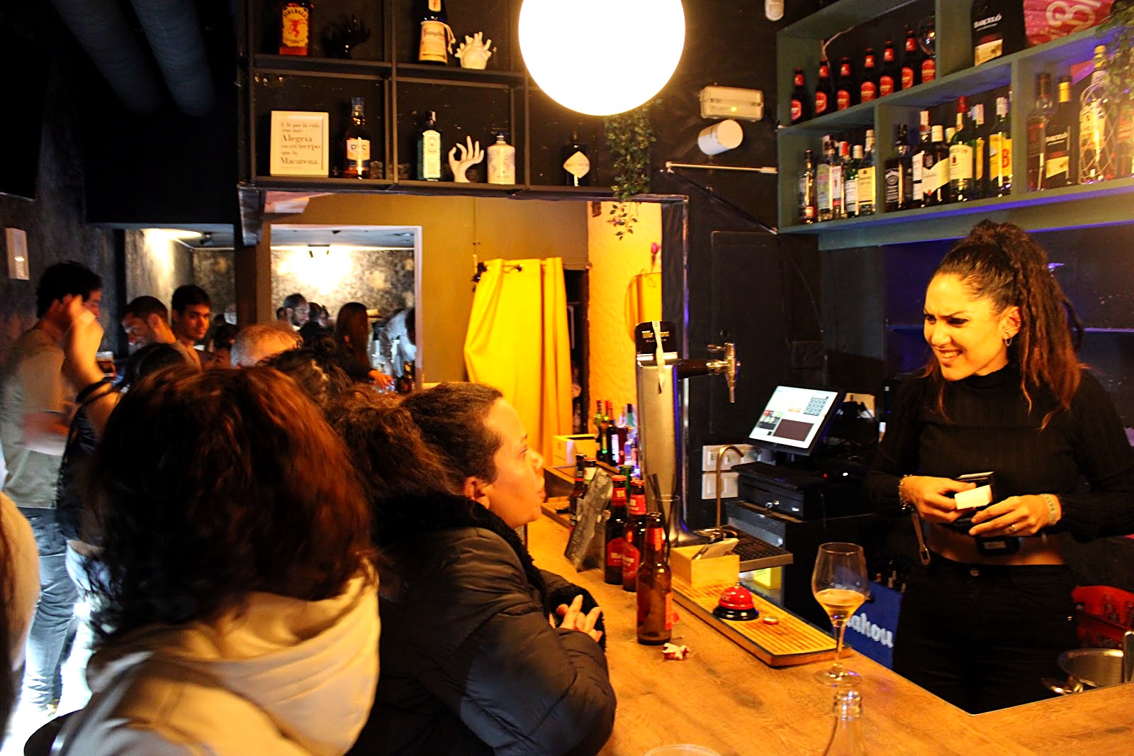 2x1 en la primera consumición en La Moderna de Madriz