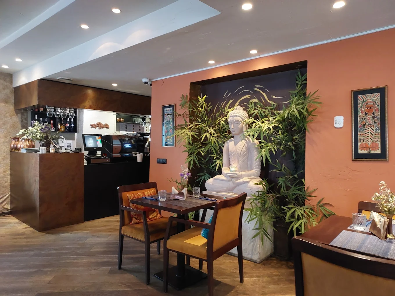 Blue Lotus Indian & Thai 