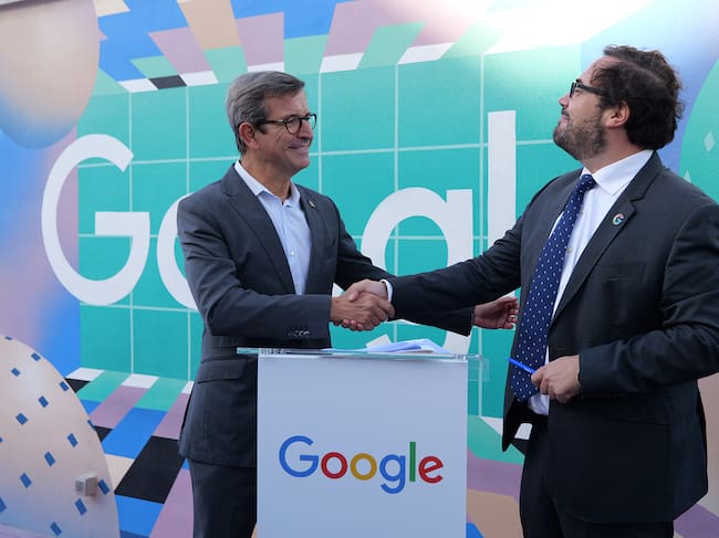 Acuerdo digitalización Andalucía Google: Acuerdo de...