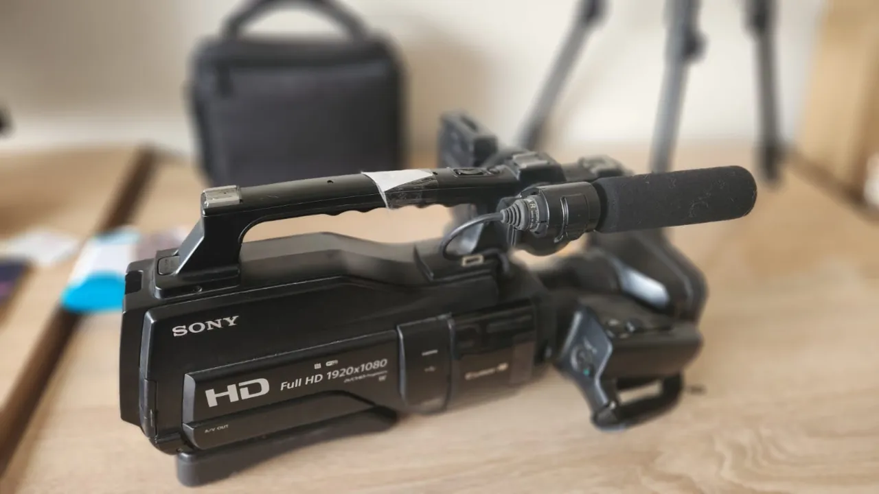 Sony Sony mc2500 tertemiz - Ürün Detay Görseli
