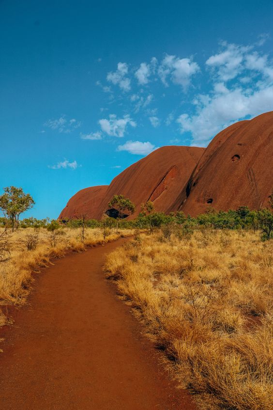 The Ultimate Guide to Uluru-Kata Tjuta — photo 2