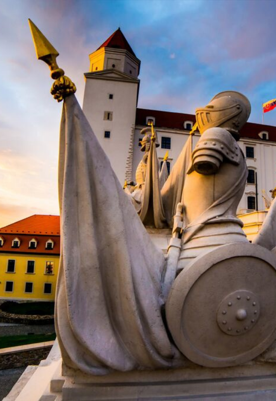 BRATISLAVA - The old town — photo 3