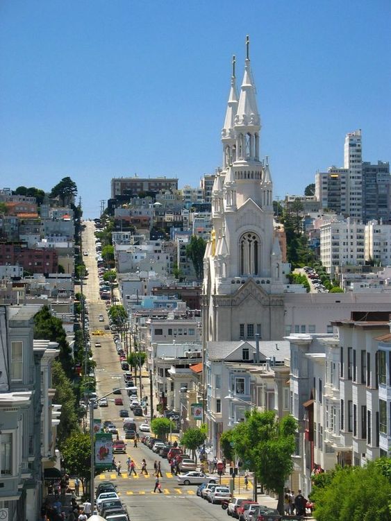 Walking to explore North Beach in San Francisco