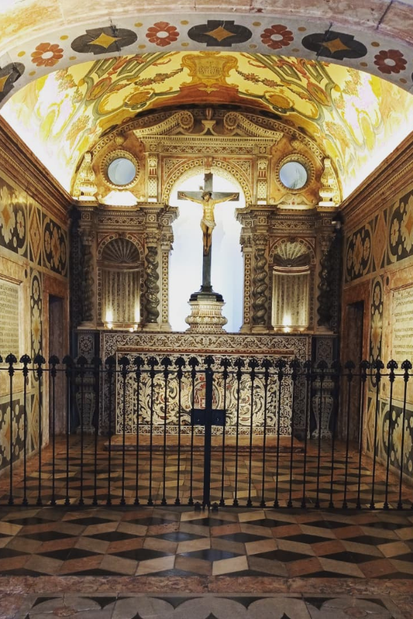 Explore the Hidden Gems & Highlights of Lisbon, Portugal in a day — photo 2