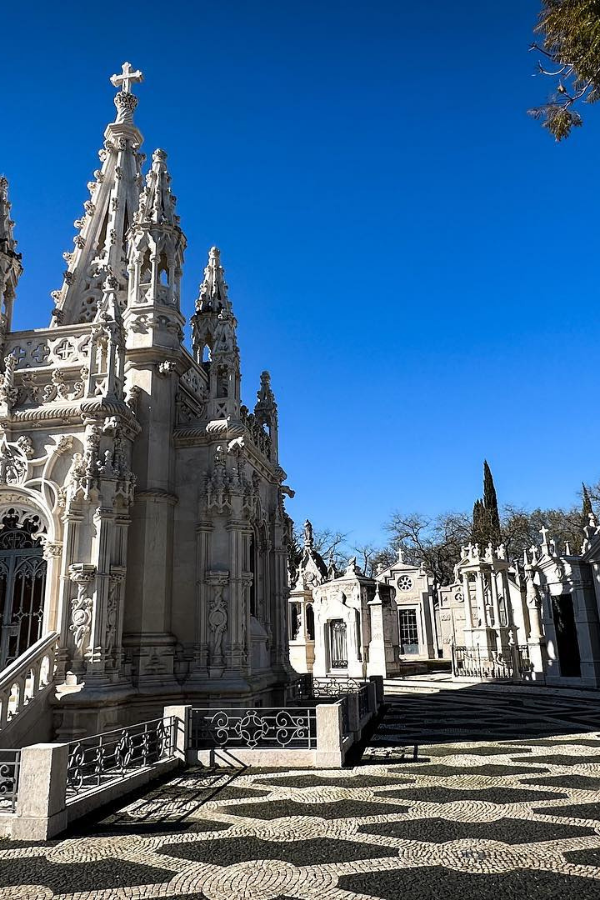 Explore the Hidden Gems & Highlights of Lisbon, Portugal in a day — photo 5