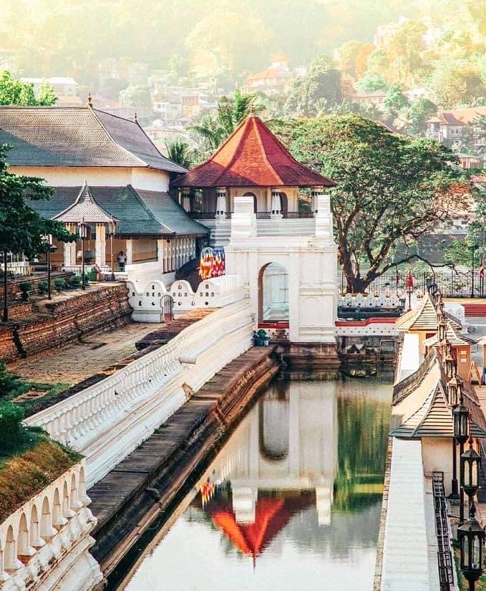 Sri Daladaa Maligawa — photo 2
