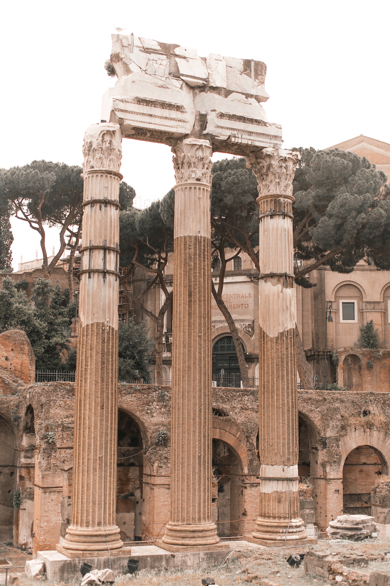 Explore The Colosseum — photo 4