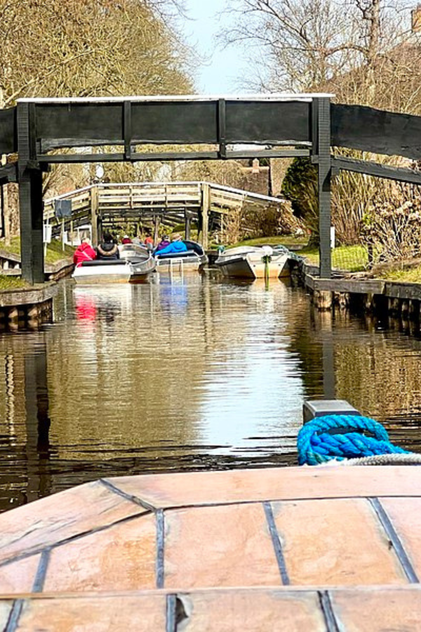 Fun & Unusual Things to Do in Giethoorn, Netherlands — photo 3