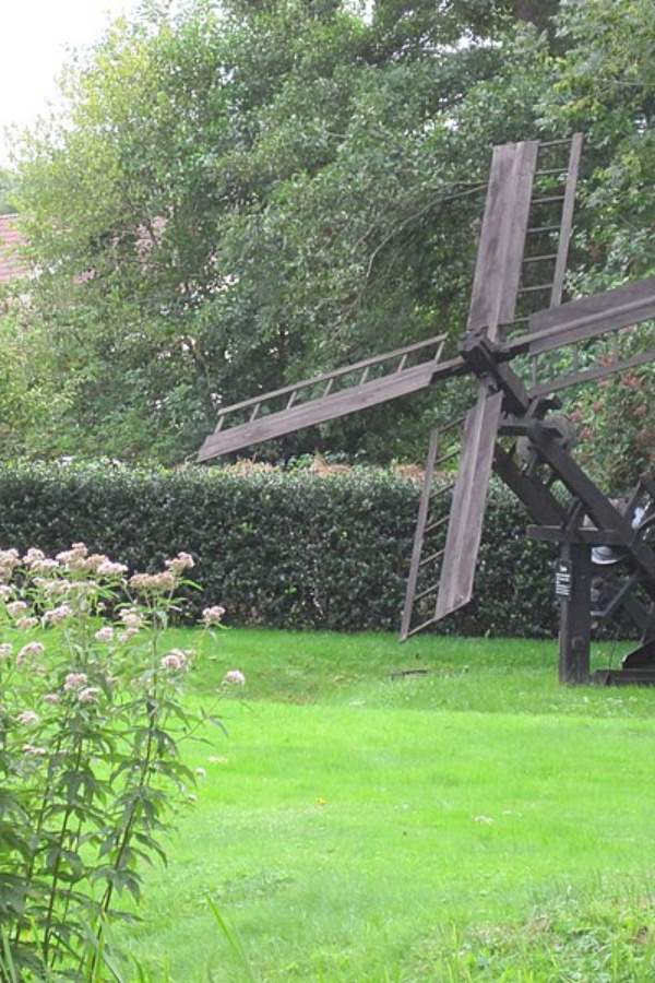Fun & Unusual Things to Do in Giethoorn, Netherlands — photo 4