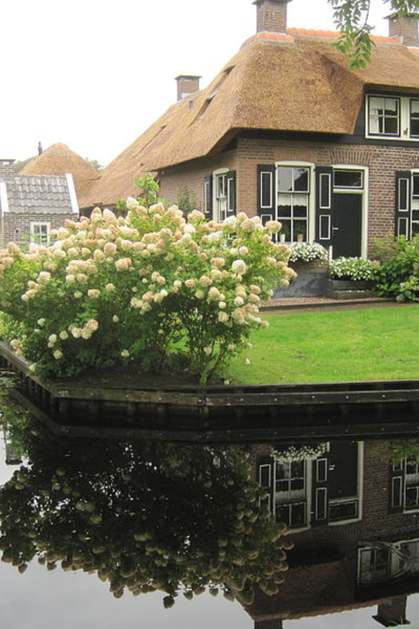 Fun & Unusual Things to Do in Giethoorn, Netherlands — photo 5