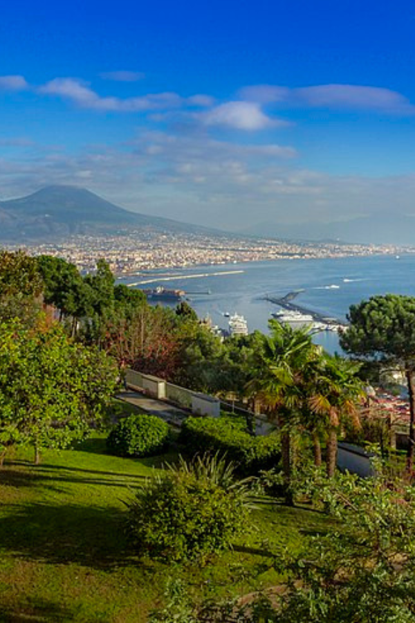 Fun & Unusual Things to Do in Naples, Italy — photo 3