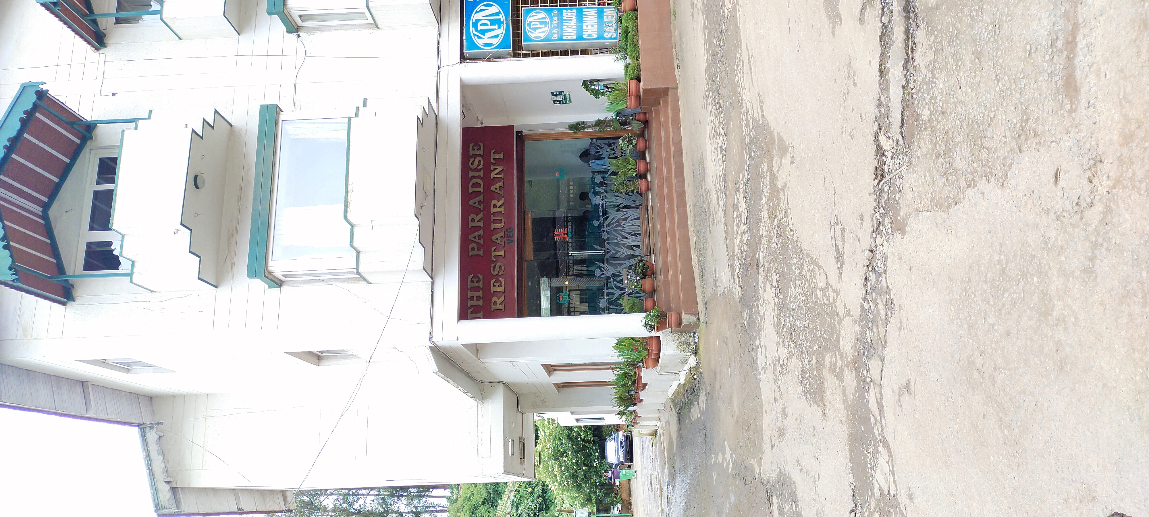 Personal Review - Little Ride in Queen of Hills — photo 3