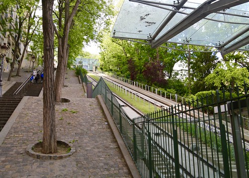 DISCOVER MONTMARTRE AND VISIT SACRÉ-COEUR — photo 6