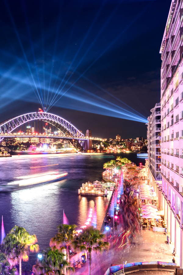 Accessible tour of Vivid 2023 — photo 6
