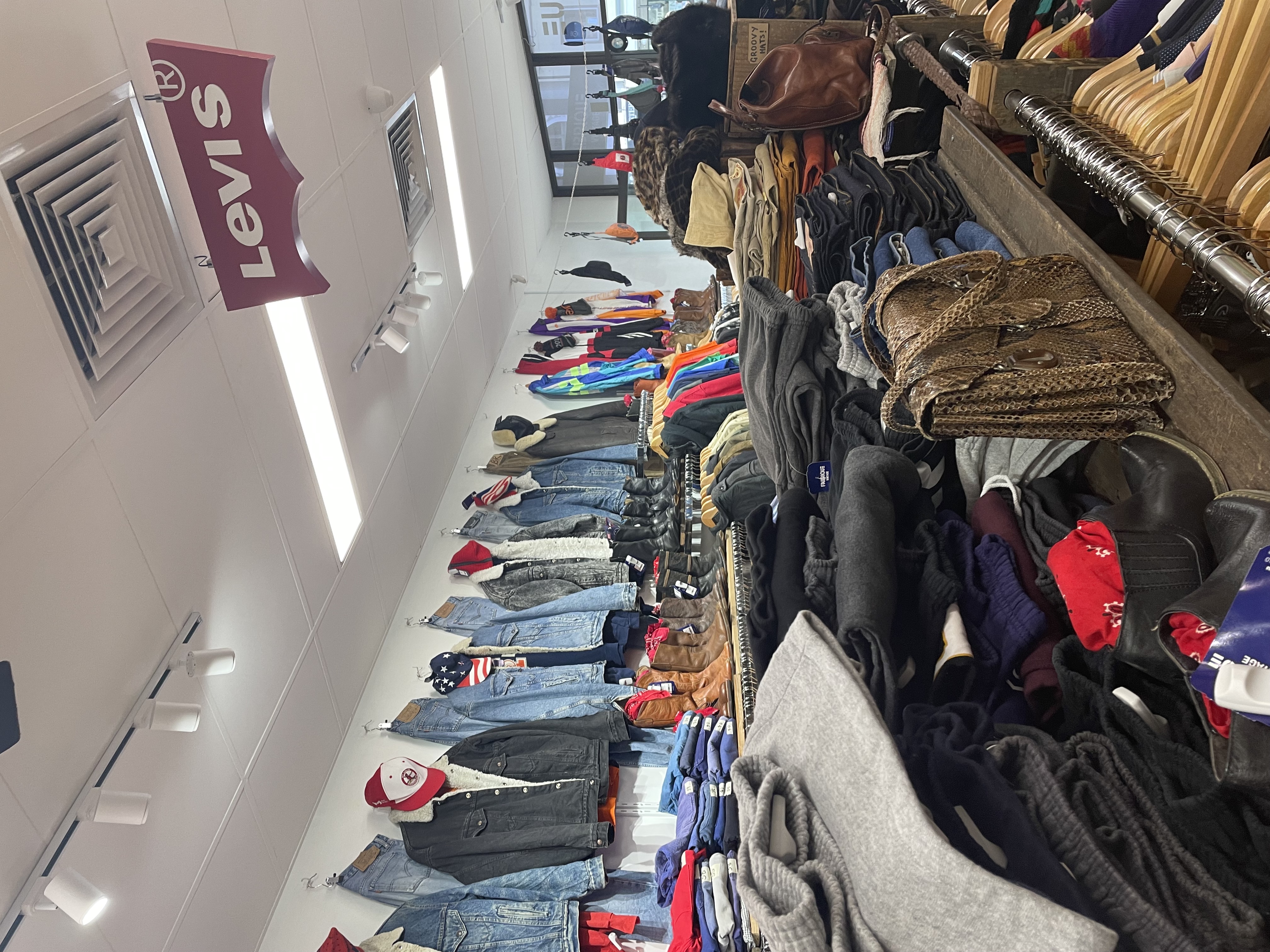 Shop Vintage in Newtown — photo 5