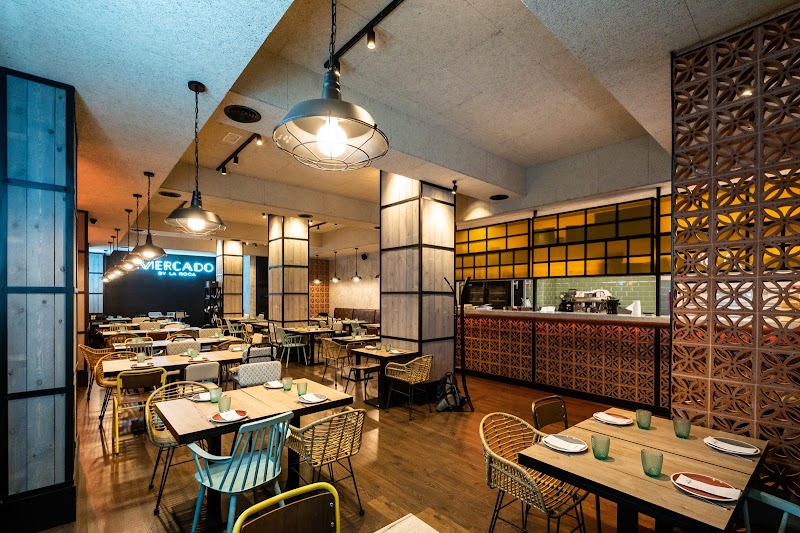 Almuerzo en Restaurante Mercado by La Roca