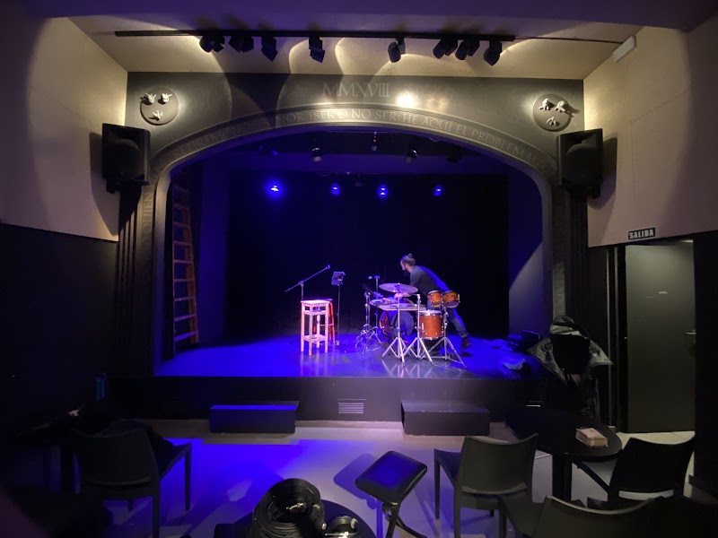 Interactive Session at Sala Negra Café Teatro