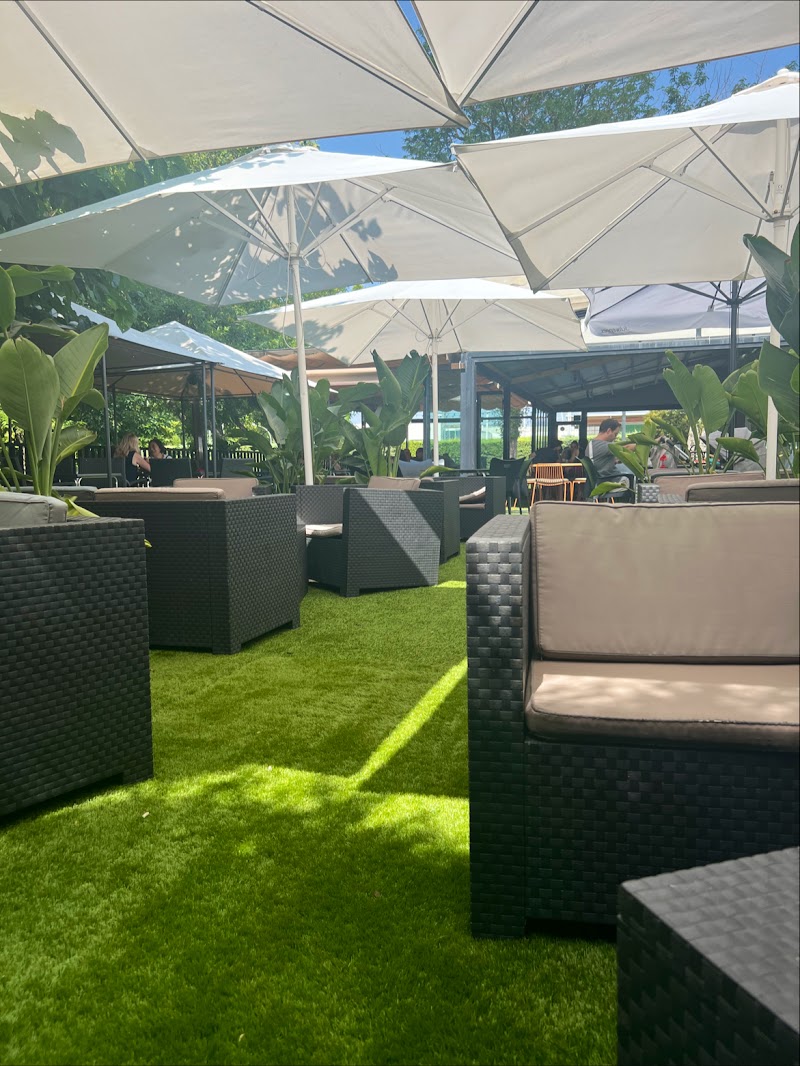 Almuerzo en La Terraza del Ebro