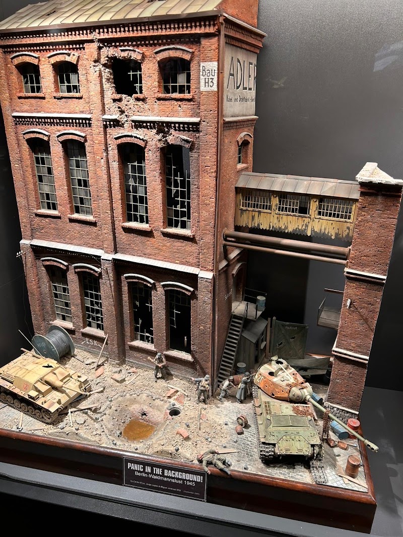 Visita al AK Museum - Museo de Modelismo y Miniaturas