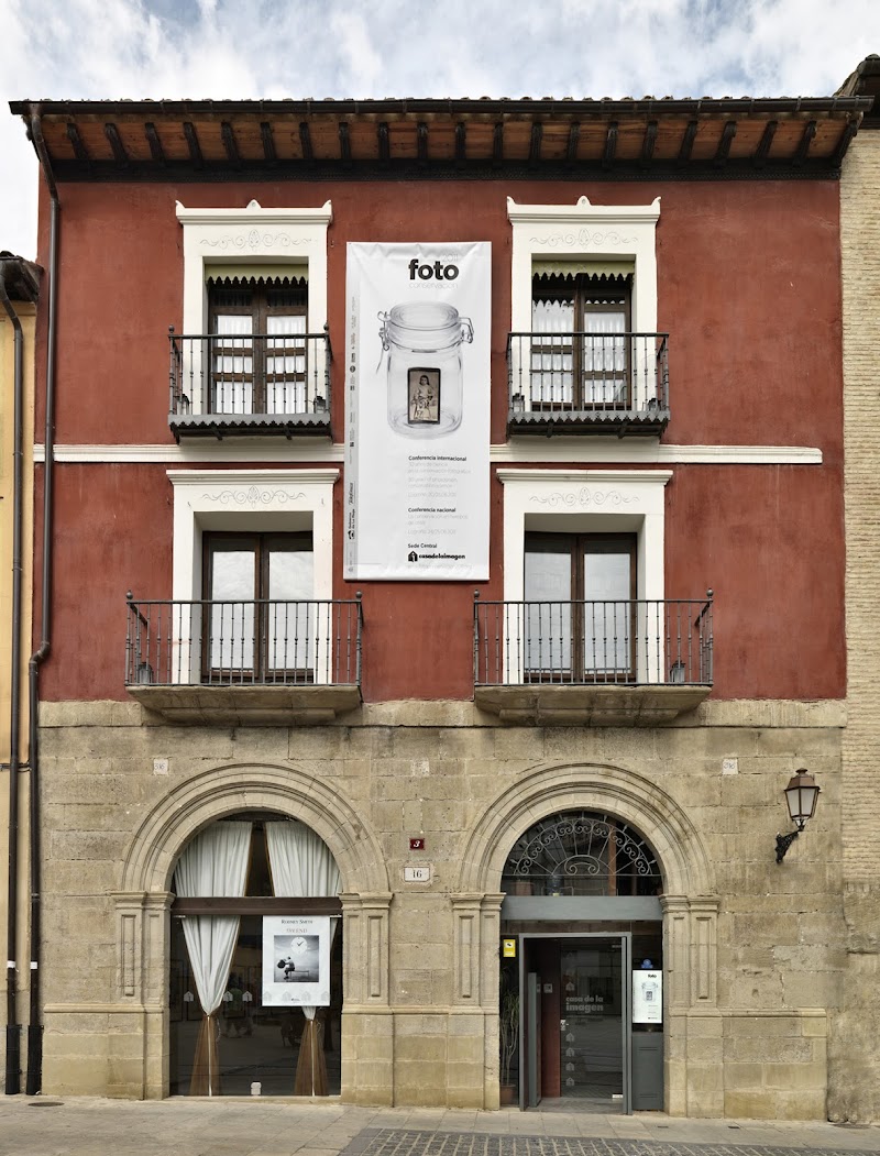 Exposición 'Cabezotas' en Casa de la Imagen