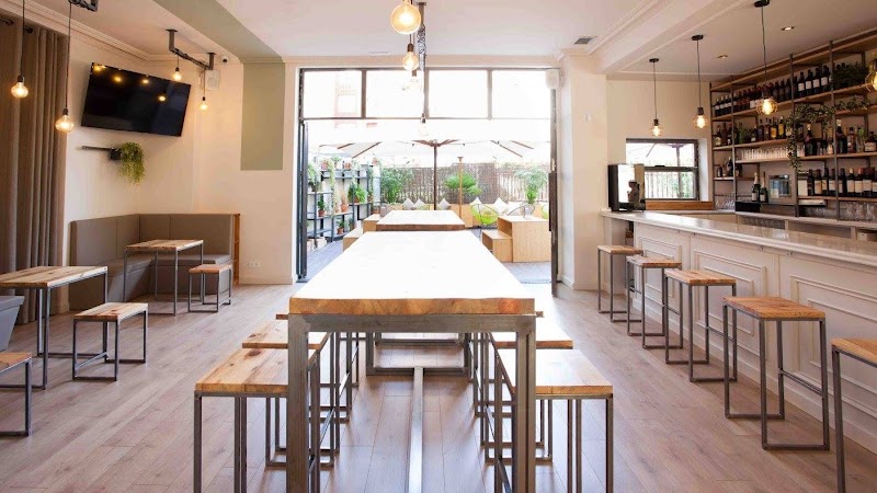 Almuerzo en Pub Restaurante EL PATIO TAPAS Y COPAS