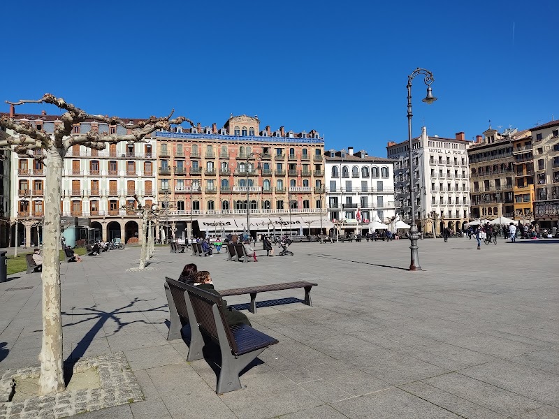 Concierto de OBK y Ladilla Rusa