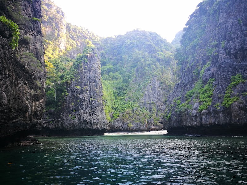 Bahia Wang Long