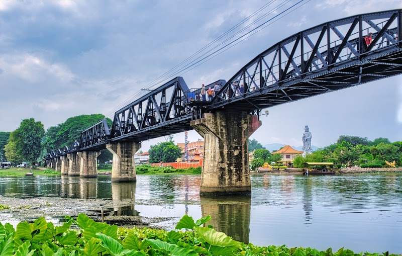 Semana del Puente sobre el Rio Kwai
