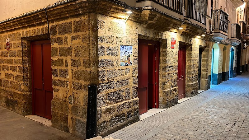 استراحة في مقهى محلي