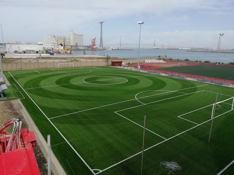 Golf d'entraînement au Complejo Deportivo Puerto Elcano