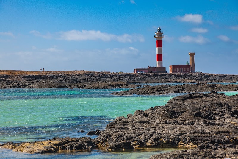 Piscinas naturales de Playa de los Charcos