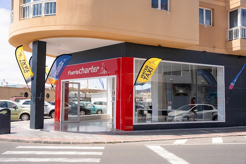 Paseo en barco con Fuertecharter